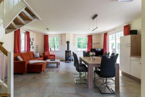 Ferienhaus R�gensonne Glowe - R�gen