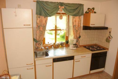 Apartamento Haus Am Waldrand - Ferienwohnung Augustin