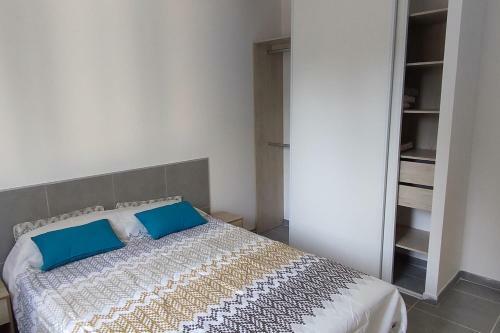 Nice New House With Terrace And Garden