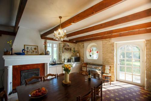 Ch�teau Du Raysse