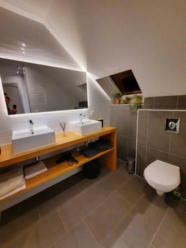 Bed & Breakfast La Long�re Charmante