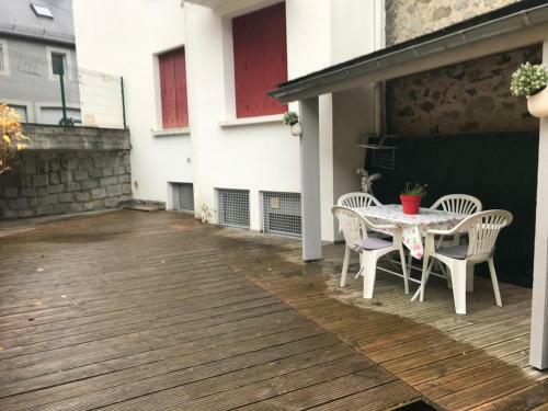 Petite Maison Proche Du Centre Ville