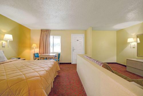 Motel Knights Inn San Marcos