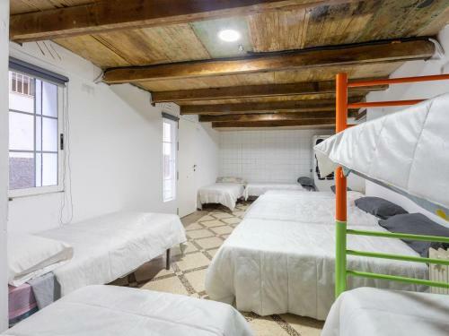 Spacious Apartment In Granada Near The Centre