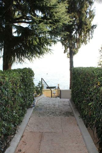 La Rosa Del Garda Apartment