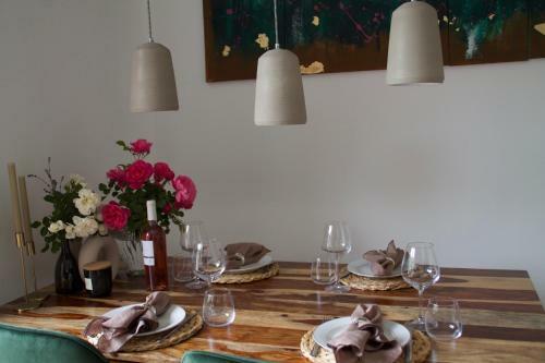 Apartamento New Casa Cecilia, 2 Bedrooms, Lake View, Pool