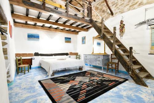 La Pergola (old House)
