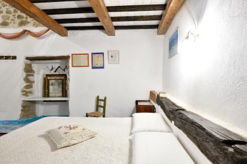 La Pergola (old House)