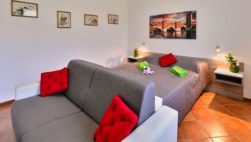 Hostal Welcome Traveller Rooms
