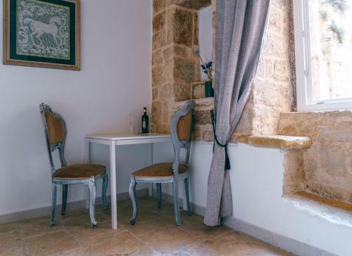 Hostal Corte Pietrantica - Charming Rooms & Suites