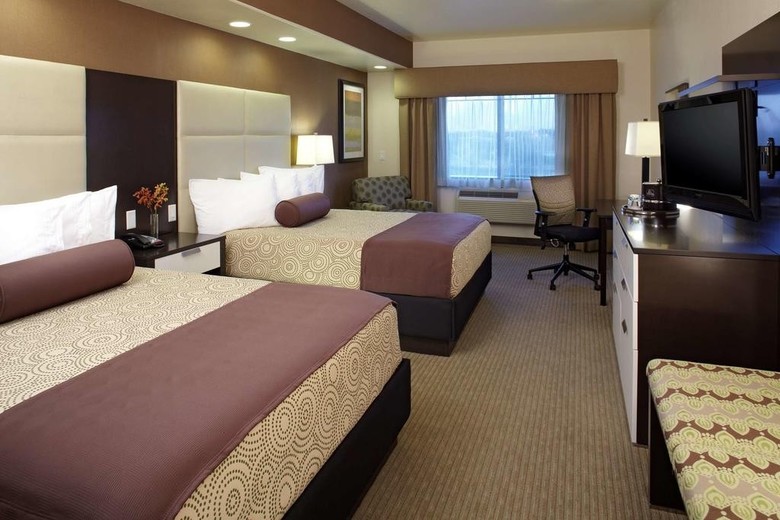 Best Western Plus Atrea Hotel And Suites