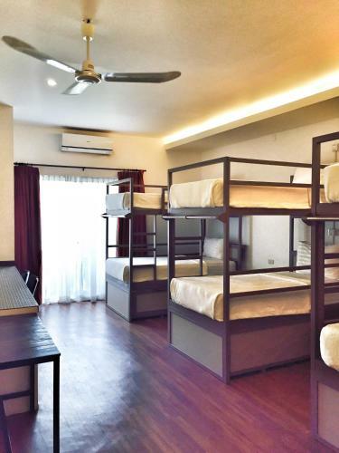 Billabong Hotel
