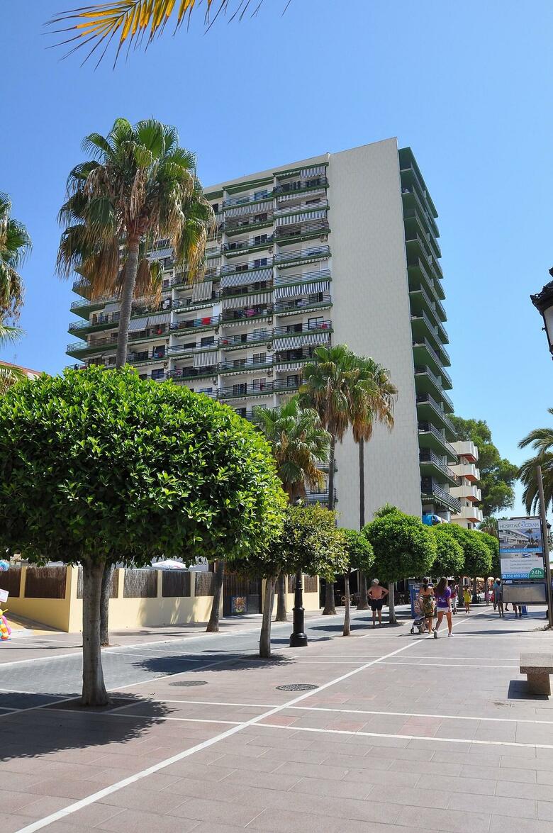 Apartamentos Mediterraneo