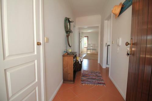 Apartamento The Sea Spot - Beach Vacations With Transfer!