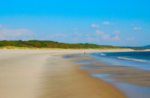 Apartamento The Sea Spot - Beach Vacations With Transfer!