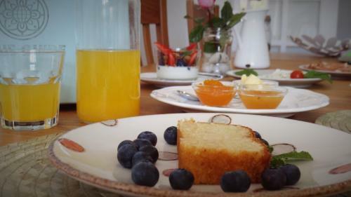 Hostal Blue Guide