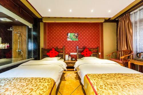 Hotel Lijiang He Mu Ju Family Inn