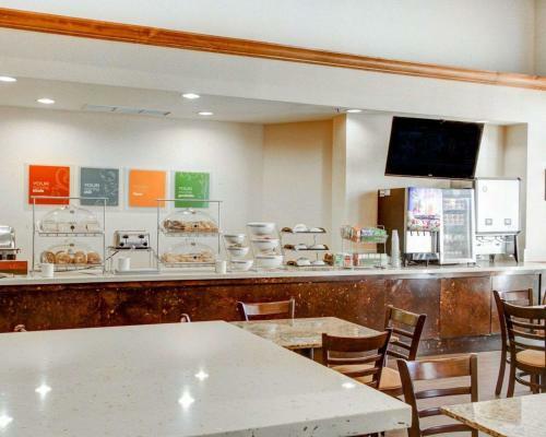 Hotel Comfort Suites - Weston