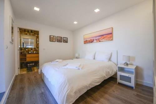 Monchique Islet View House T1