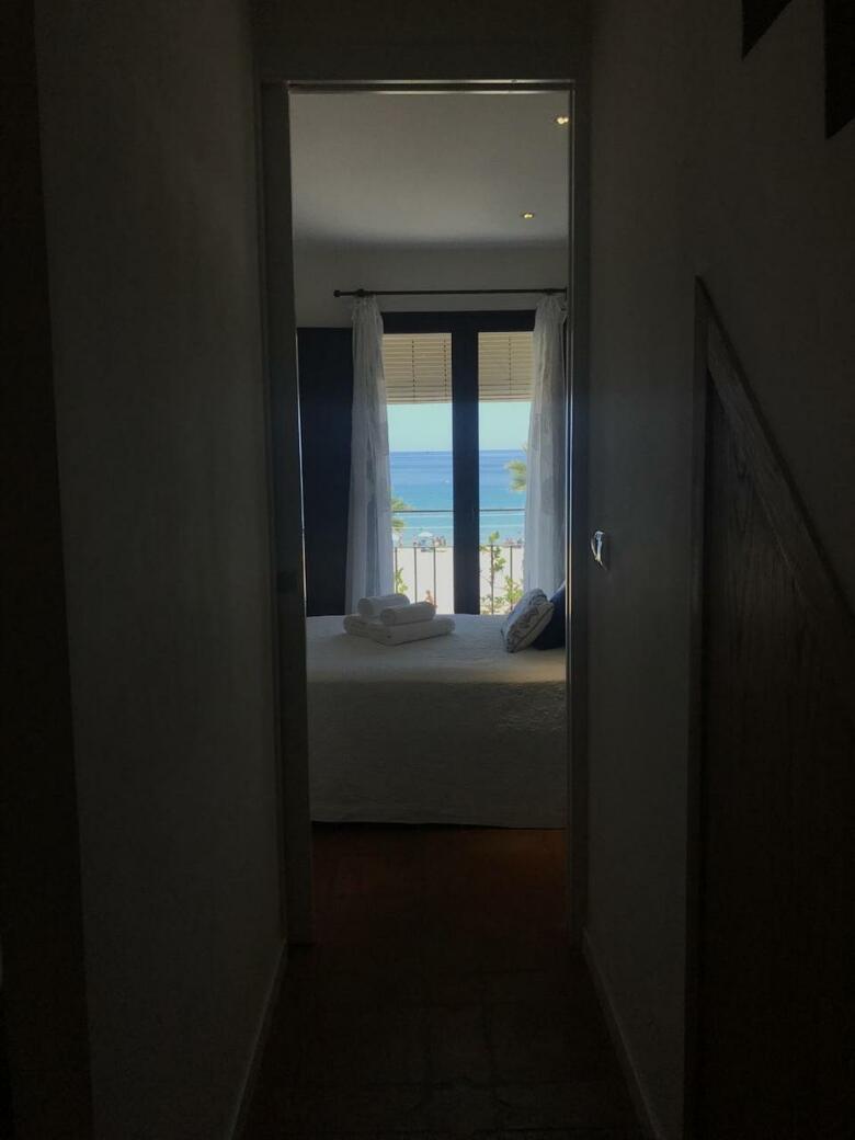 Happyvila Apartments