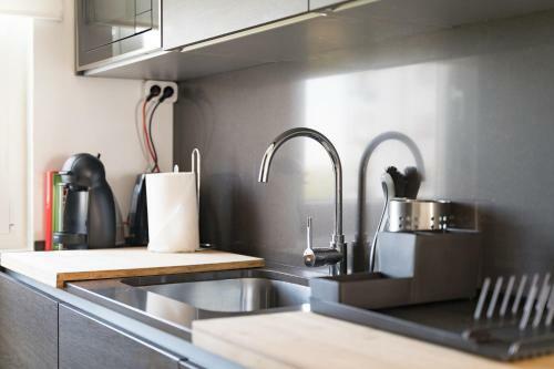 Vilamoura Marina Apartment With Swimming Pool