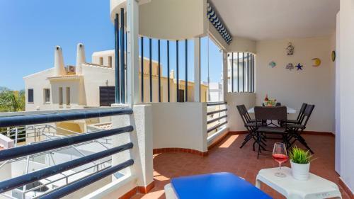2bdr Brisamar Apartment W/ Balcony By Lovelystay