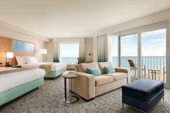 Hotel Surfside Oceanfront Inn & Suites