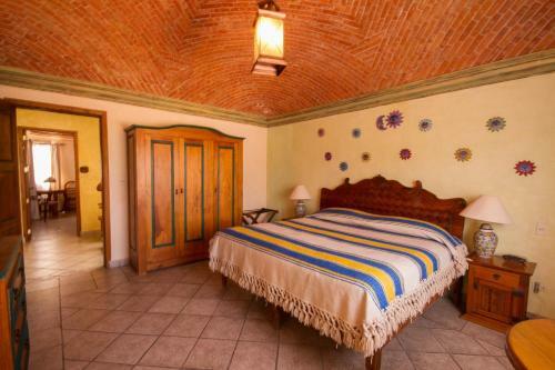 La Casa De Las Bugambilias - Boutique Villas Xichu