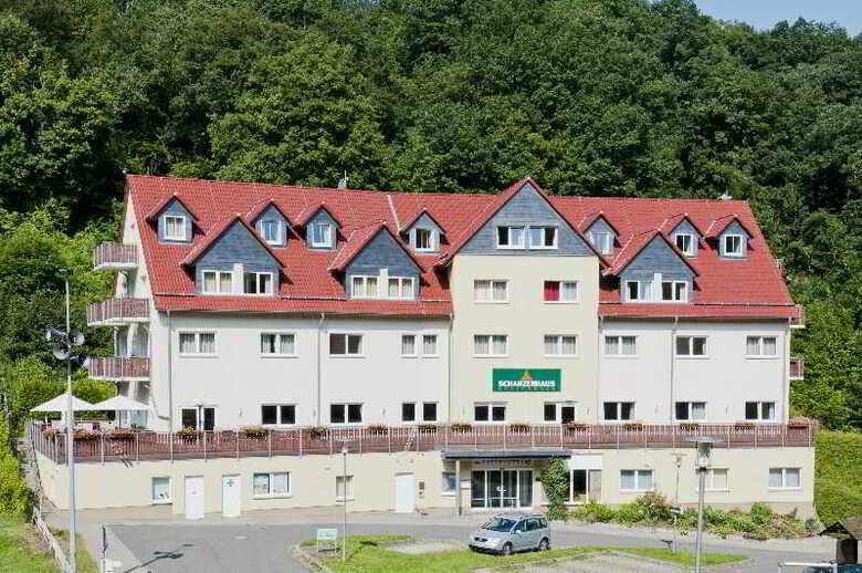 Hotel Und Restaurant Schanzenhaus