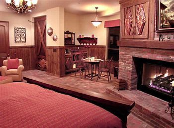 Hotel Adobe Grand Villas