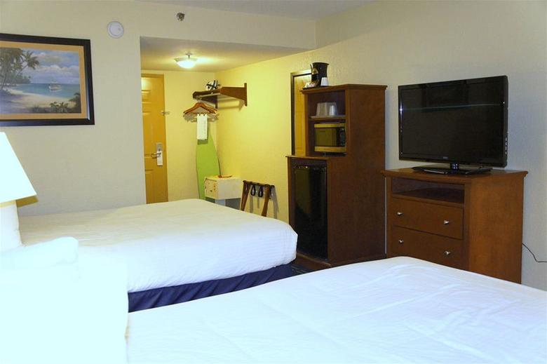 Hotel Emerald Coast Inn & Suites