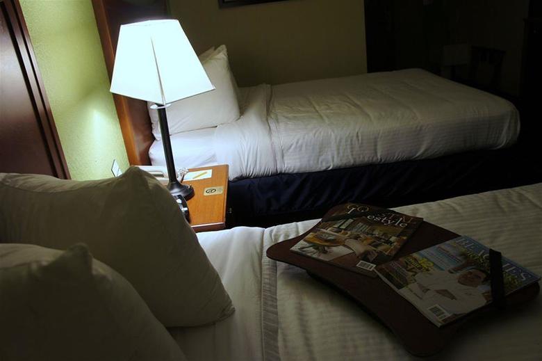 Hotel Emerald Coast Inn & Suites
