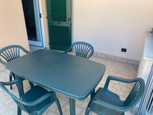 Apartamento Cala Di Sole Bilocale Con Terrazzo, E Piscina Condominiale