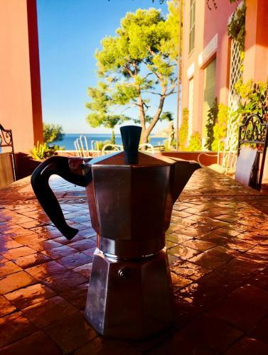 Sea View Suite Apartment In Historic Villa, Exclusive Experience