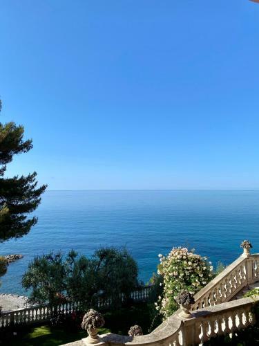 Sea View Suite Apartment In Historic Villa, Exclusive Experience