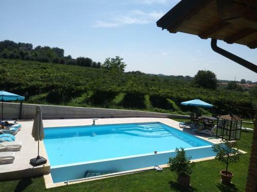 Apartamento Residence Tasso Canossa - Appartamento Con Piscina