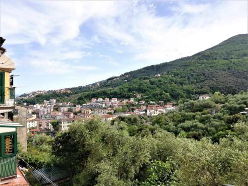 Apartamento Mountain View Holidays In La Spezia