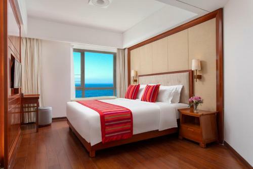 Sanya Seacube Holiday Hotel