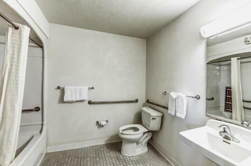 Motel 6 Charlotte Carowinds