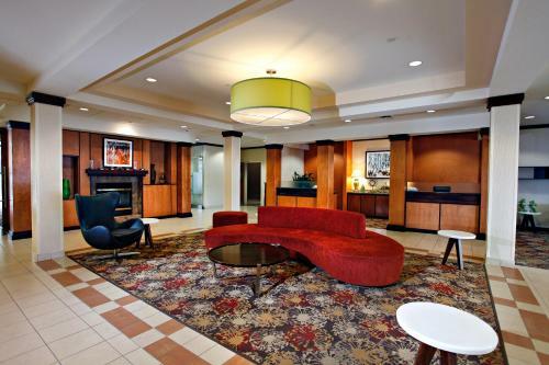 Hotel Fairfield Inn & Suites Sudbury