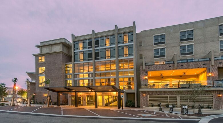 Hotel Hilton Garden Inn Charleston Waterfront/downtown