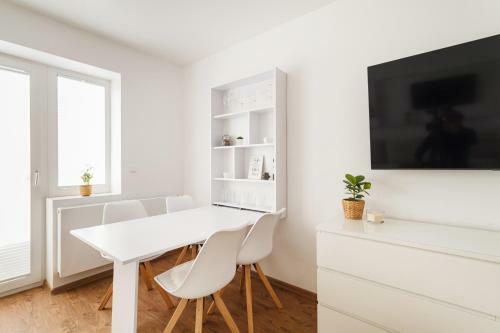 Design Apartment / 2 Room / Central / Contactless Check-in