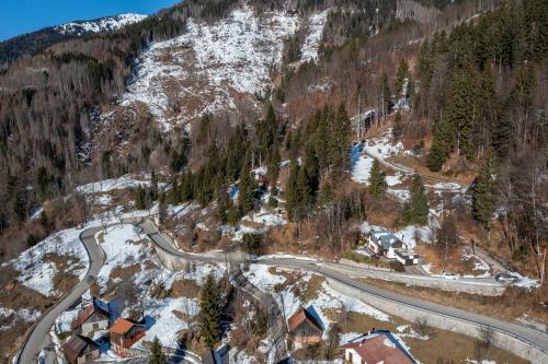 Villa Panoramic House Carnia - Mountain View Apt With Parking And Terraces