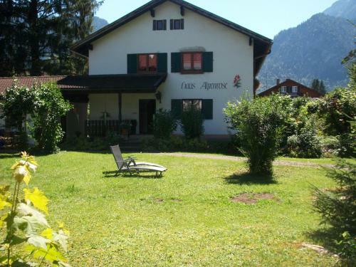 Apartamentos Haus Alpenrose