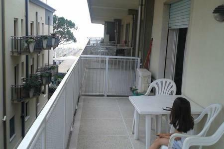 Apartamento Appartamento Centromare Solo Famiglie
