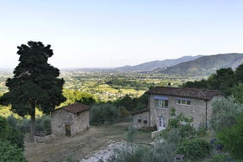 Villa Tenuta San Giovanni Lucca - Borgo Ai Rovai