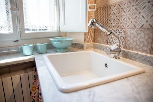 Eloisa Apartment In Lucca! Cozy In Center Town
