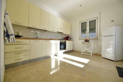 Apartamento Casa Navene Lorenzi