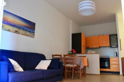 Apartamento 250 Mt Dal Mare - Terrazzino E Giardinetto
