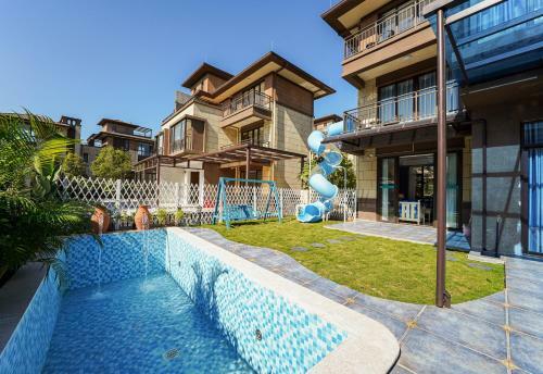 Shang Jia Li Villa
